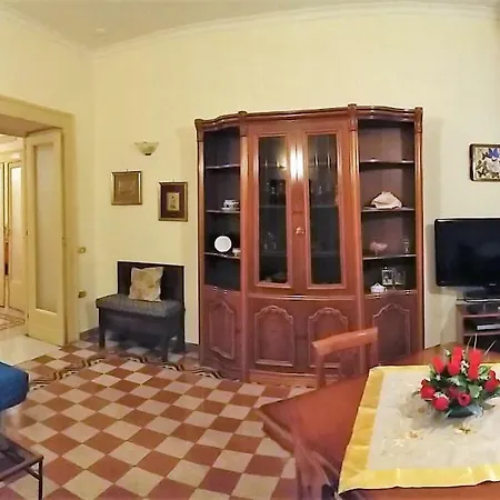 Casa Lillina A Toledo , Near Piazza Del Plebiscito Appartement Napels