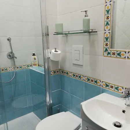 Casa Lillina A Toledo , Near Piazza Del Plebiscito 那不勒斯